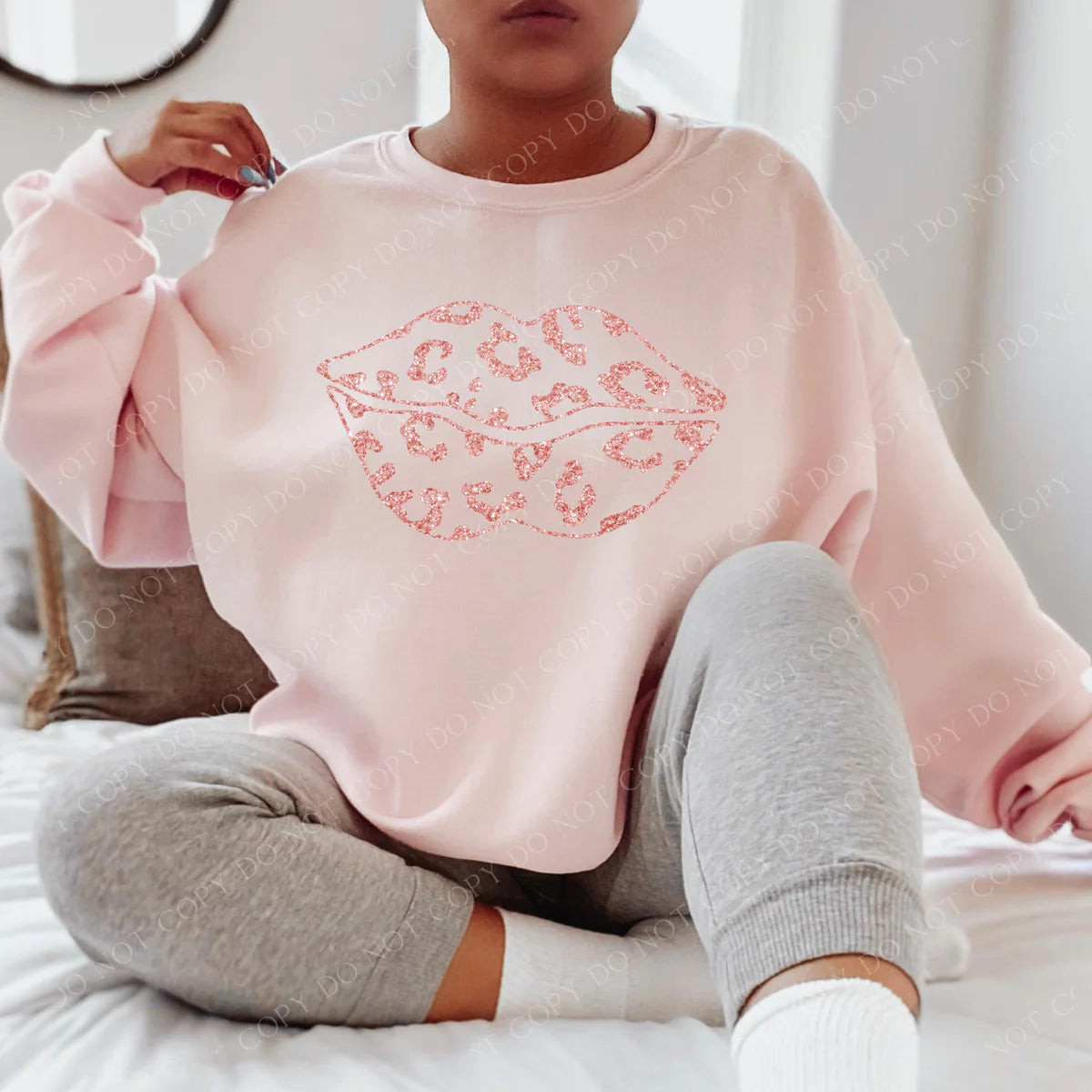 Leopard Glitter Lips Pink